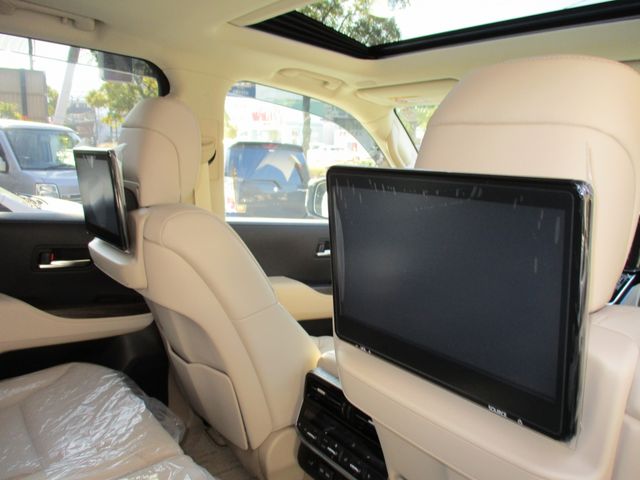 TOYOTA LANDCRUISER WAGON 2024 Image 31