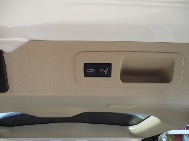 TOYOTA LANDCRUISER WAGON 2024 Image 31