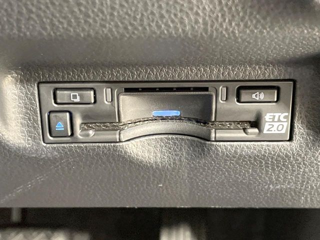 TOYOTA SIENTA HYBRID 2024 Image 31