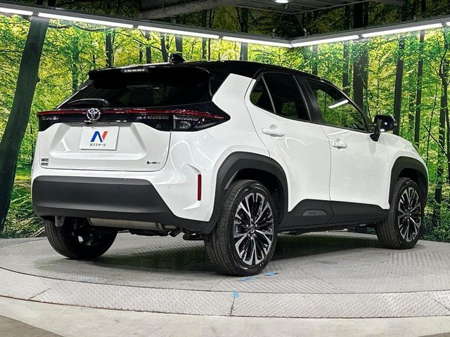 TOYOTA YARIS CROSS HYBRID 2025 Image 31