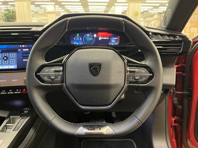 PEUGEOT 408 2023 Image 31