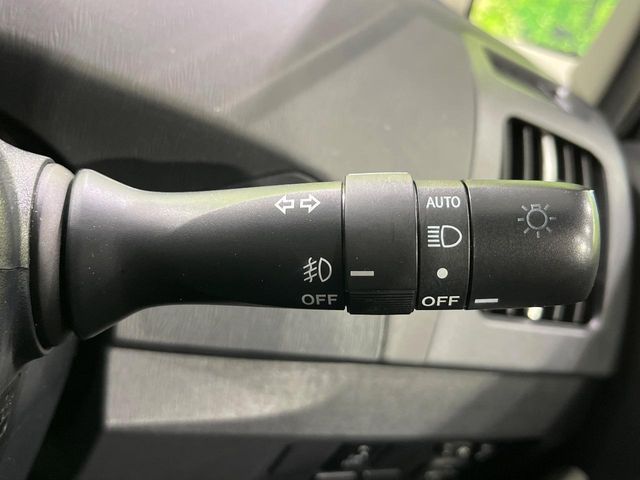 TOYOTA PRIUS 2013 Image 31