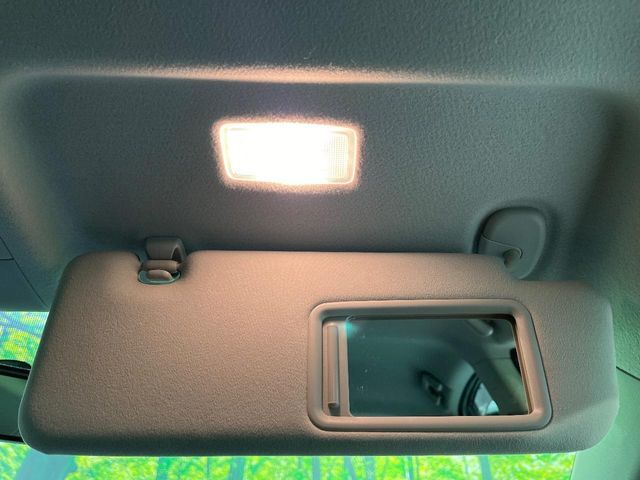 TOYOTA PRIUS 2013 Image 31