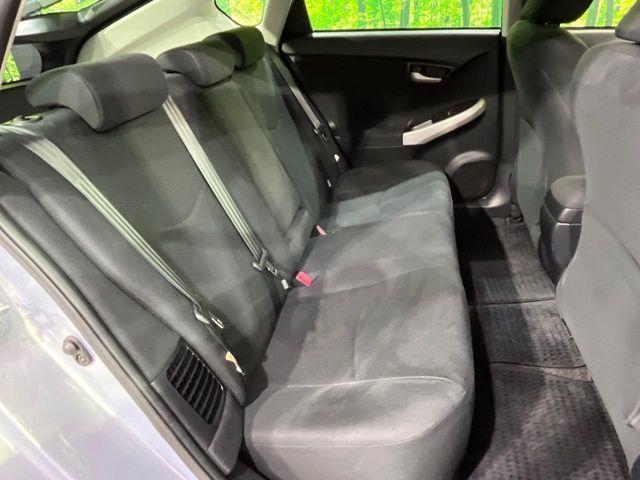 TOYOTA PRIUS 2013 Image 31