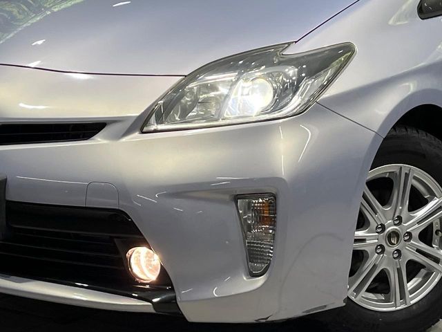 TOYOTA PRIUS 2013 Image 31