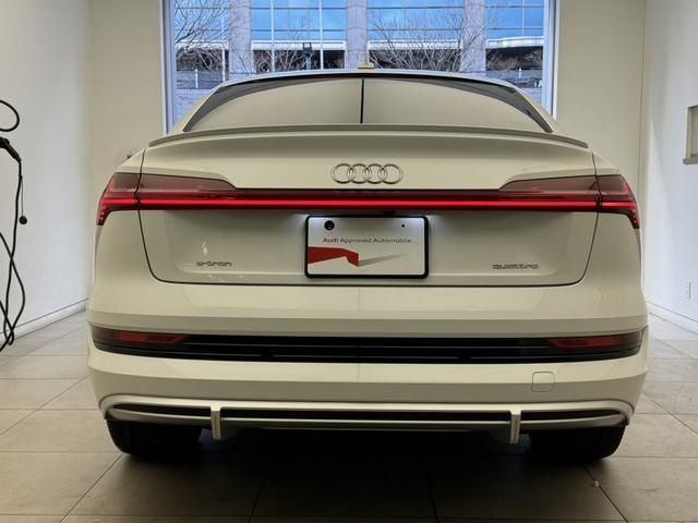 AUDI E-TRON SPORTBAC 2021 Image 31