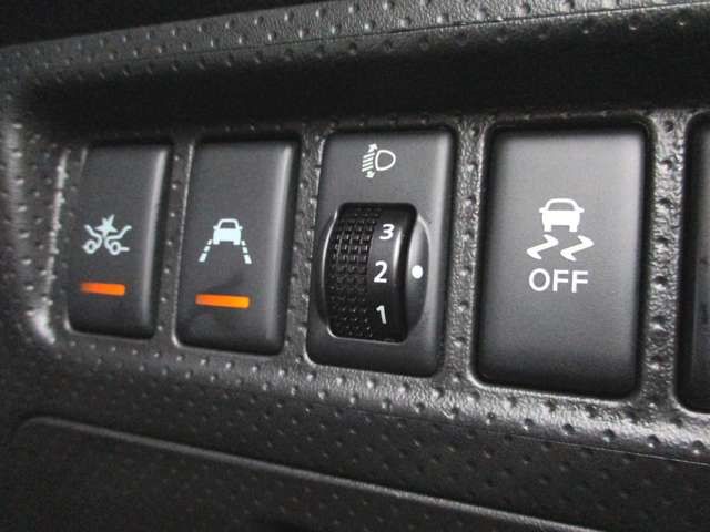 NISSAN NV150 AD 4WD 2018 Image 31