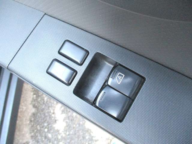 NISSAN NV150 AD 4WD 2018 Image 31