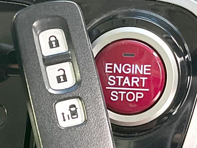 HONDA N BOX CUSTOM 2013 Image 31