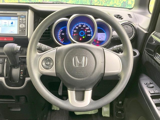 HONDA N BOX CUSTOM 2013 Image 31