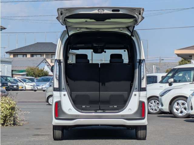 HONDA N BOX CUSTOM 2024 Image 31