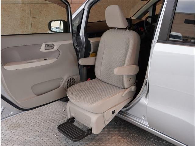 DAIHATSU MOVE 2016 Image 31