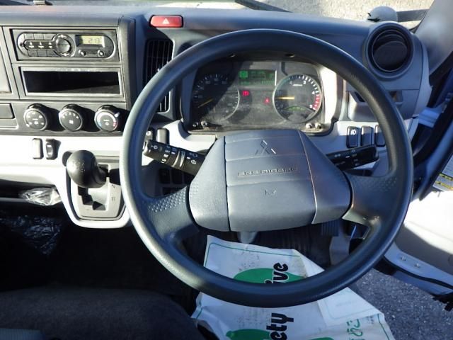 MITSUBISHI CANTER 2016 Image 31