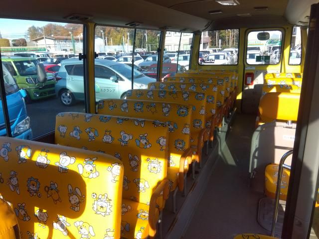 HINO LIESSE2 2015 Image 31