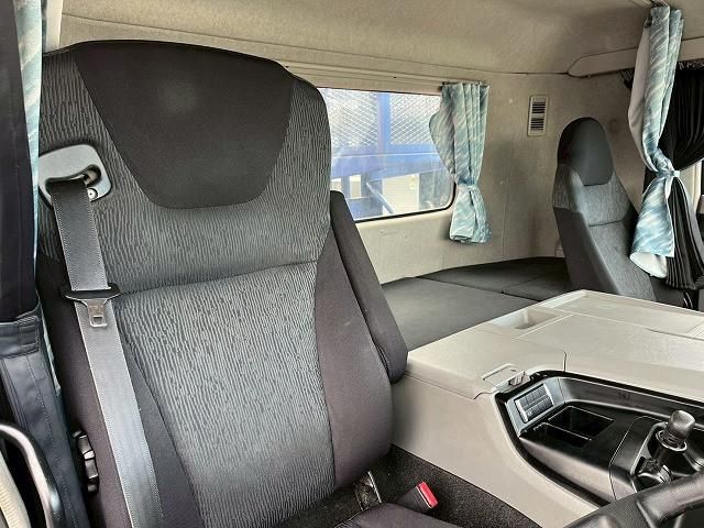 MITSUBISHI FUSOU SUPER GREAT 2017 Image 31