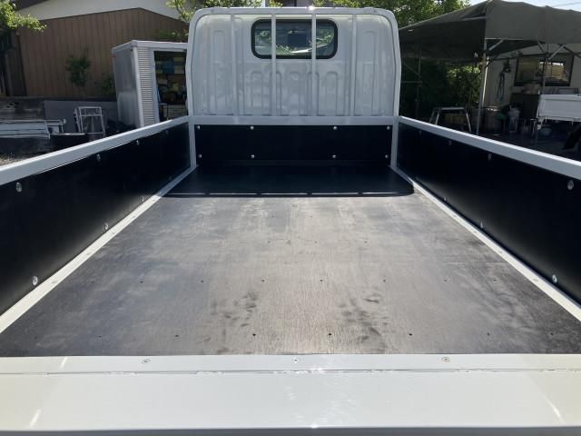 MITSUBISHI CANTER 2024 Image 31