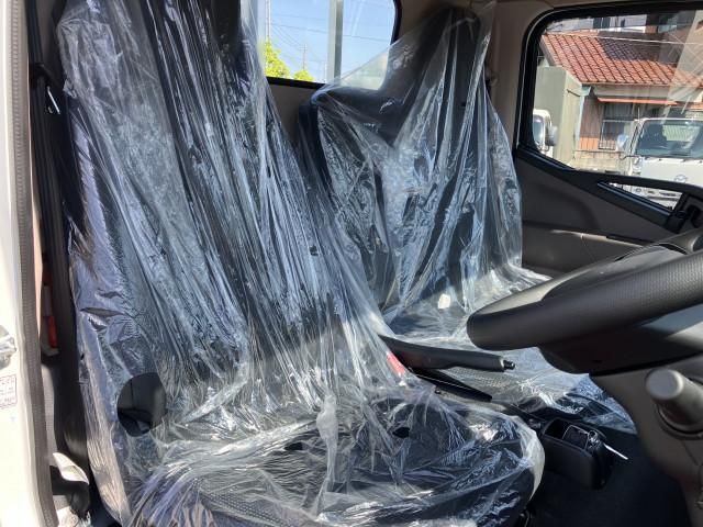 MITSUBISHI CANTER 2024 Image 31