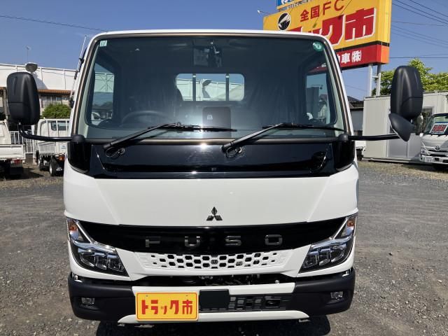 MITSUBISHI CANTER 2024 Image 31
