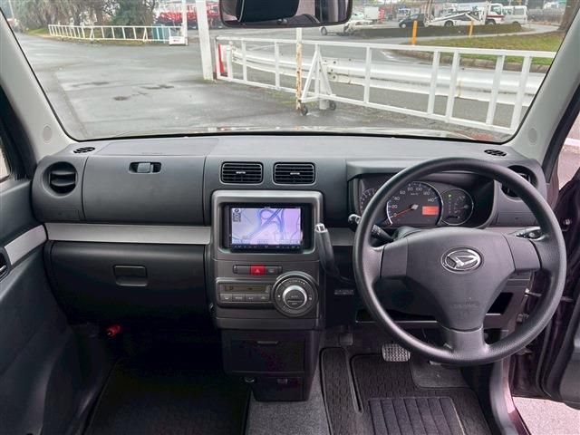 DAIHATSU MOVE CONTE 2013 Image 31