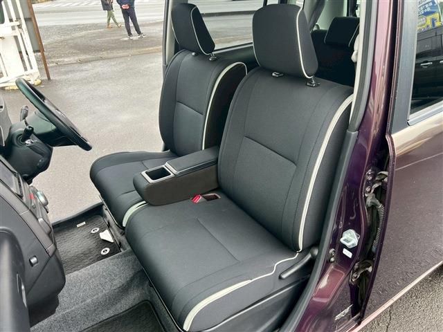 DAIHATSU MOVE CONTE 2013 Image 31