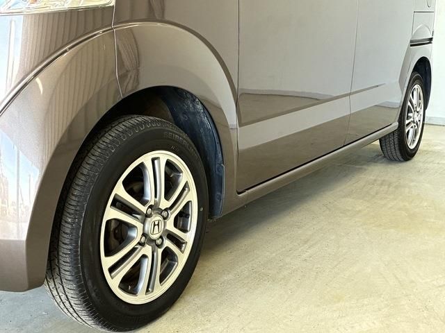 HONDA N BOX 2013 Image 31