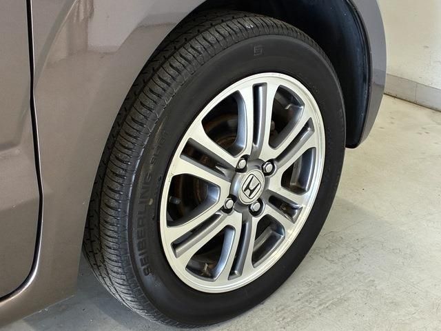 HONDA N BOX 2013 Image 31