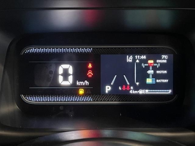 SUZUKI SPACIA 4WD 2025 Image 31