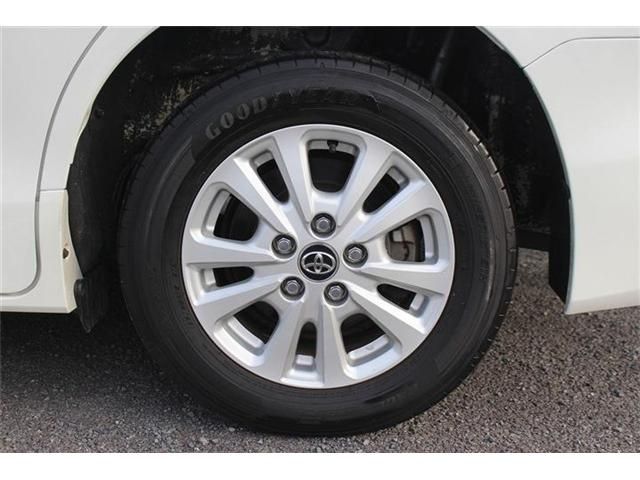 TOYOTA VOXY HYBRID 2017 Image 31