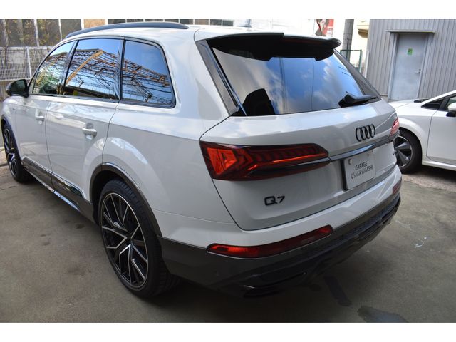 AUDI Q7 2024 Image 31