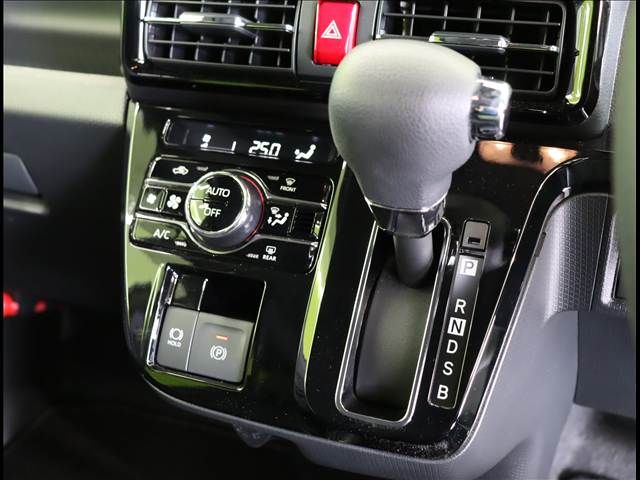 DAIHATSU TANTO CUSTOM 2024 Image 31