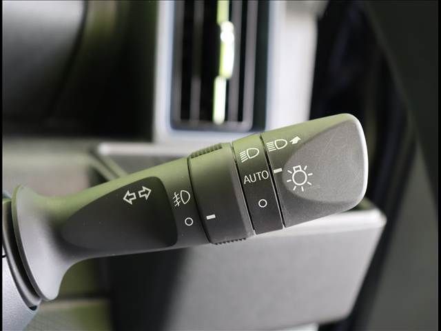 DAIHATSU TANTO CUSTOM 2024 Image 31