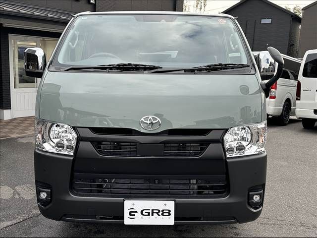 TOYOTA HIACE VAN 2WD 2025 Image 31