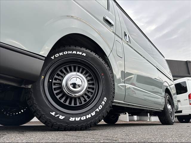 TOYOTA HIACE VAN 2WD 2025 Image 31