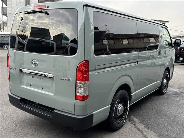 TOYOTA HIACE VAN 2WD 2025 Image 31
