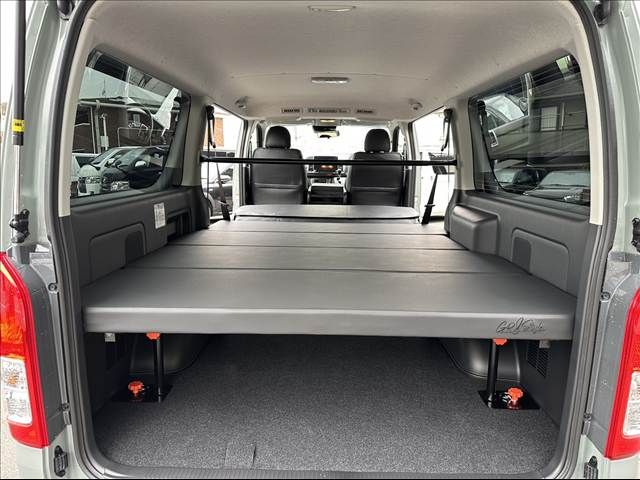 TOYOTA HIACE VAN 2WD 2025 Image 31