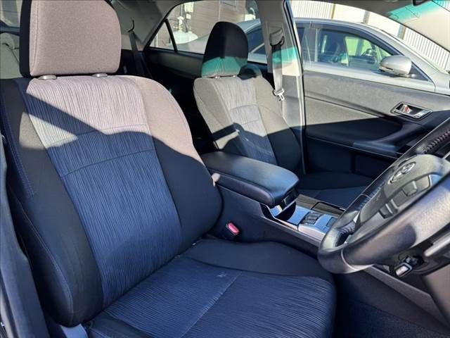 TOYOTA MARK X 2012 Image 31