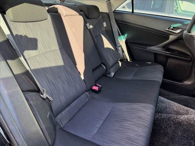 TOYOTA MARK X 2012 Image 31