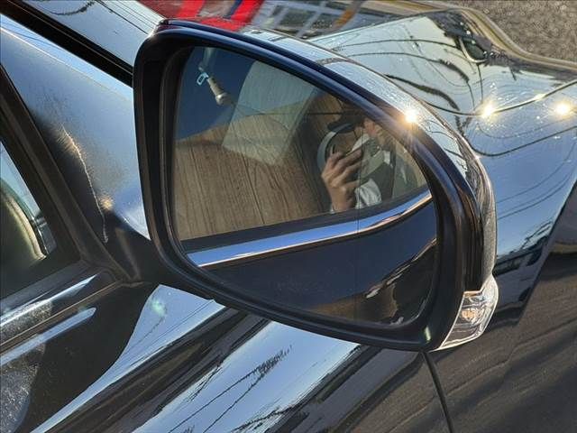 TOYOTA MARK X 2012 Image 31