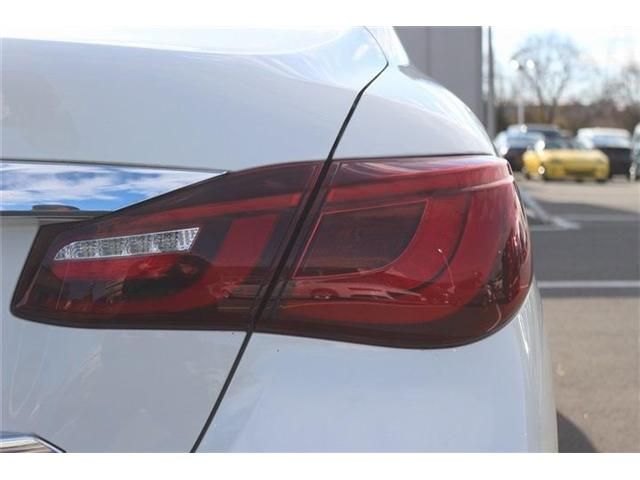 NISSAN FUGA 2016 Image 31