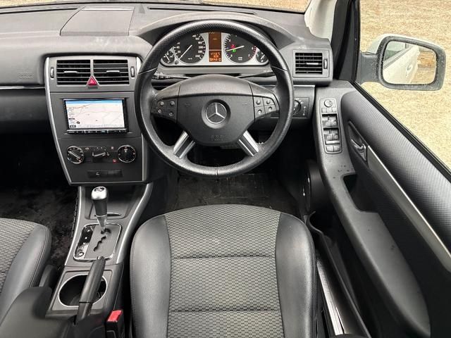MERCEDES BENZ B CLAS 2011 Image 31