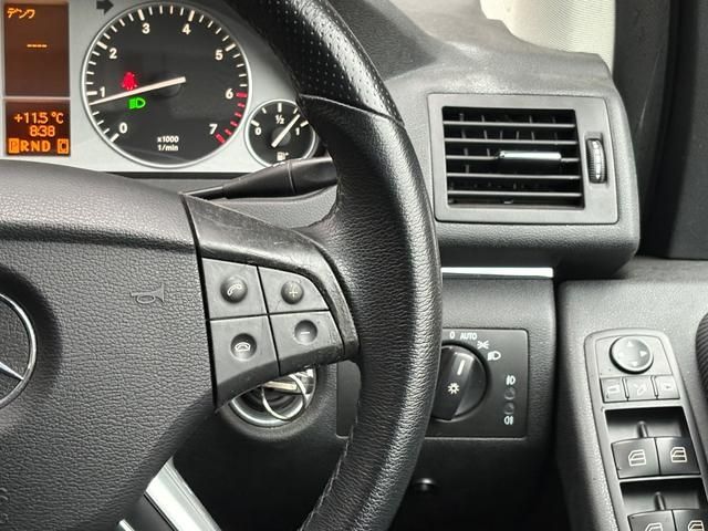 MERCEDES BENZ B CLAS 2011 Image 31