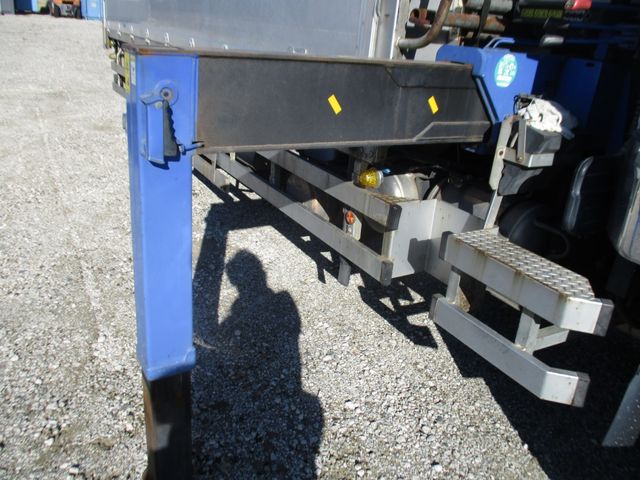 MITSUBISHI FUSOU FIGHTER 2014 Image 31