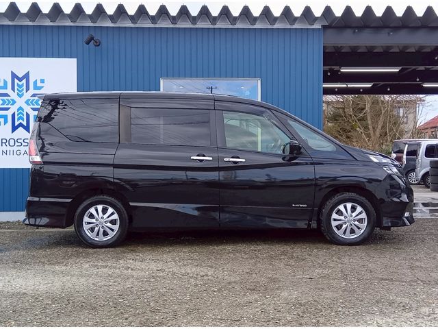 NISSAN SERENA  S-HYBRID 4WD 2018 Image 31