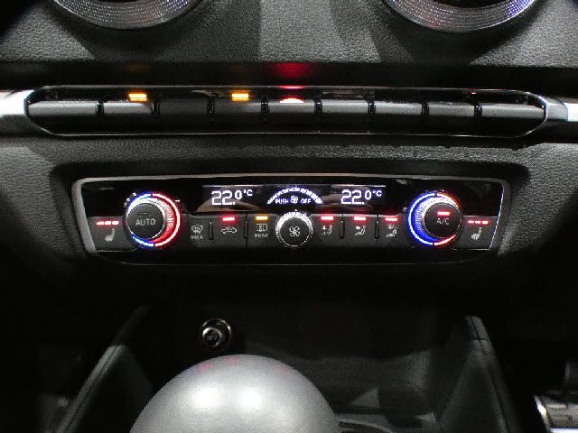 AUDI S3 SEDAN 2016 Image 31