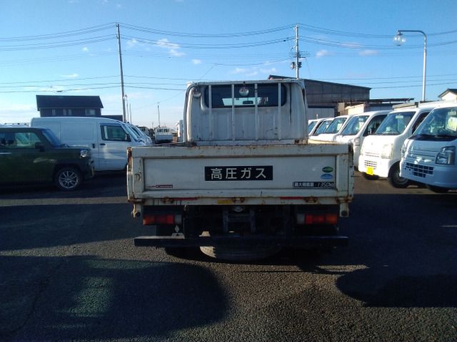 MITSUBISHI CANTER 2015 Image 31