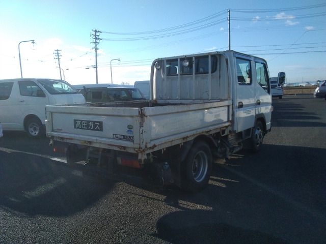 MITSUBISHI CANTER 2015 Image 31