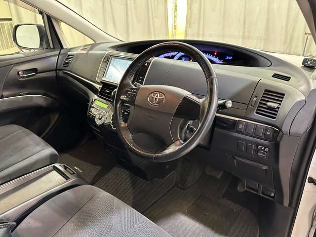 TOYOTA ESTIMA 2013 Image 31