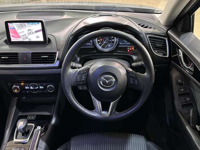 MAZDA AXELA HYBRID 2013 Image 31