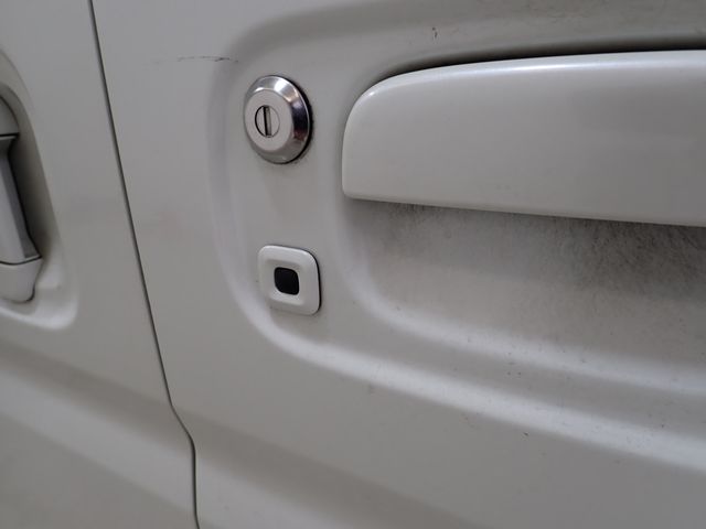 SUZUKI EVERY WAGON 2018 Image 31