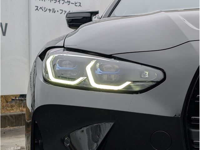 BMW M4 2021 Image 31